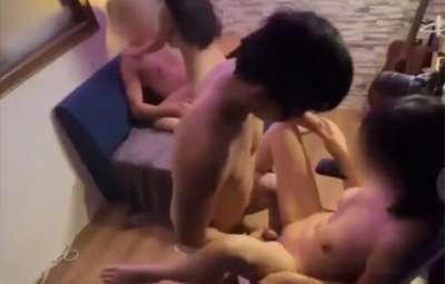 Vợ Chồng Miền Bắc Trao Đổi Vợ Cùng Thằng Bạn Thân Địt Tập Thể